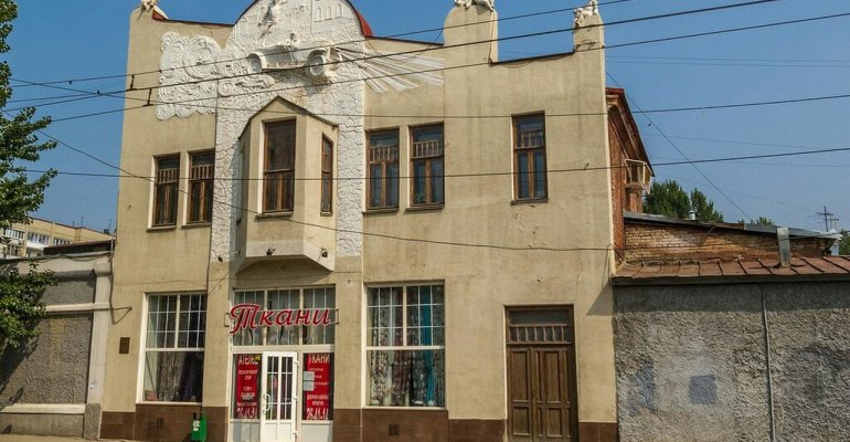 Завершена реставрация объекта «Здание автогаража и магазина» в Саратове